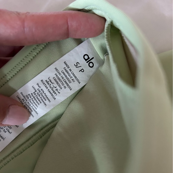 Alo Yoga Iced Green Tea Airlift Set - Picture 9 of 10